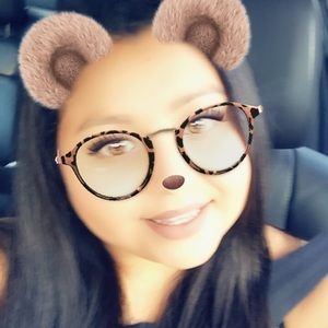 Meet your Posher, Adele